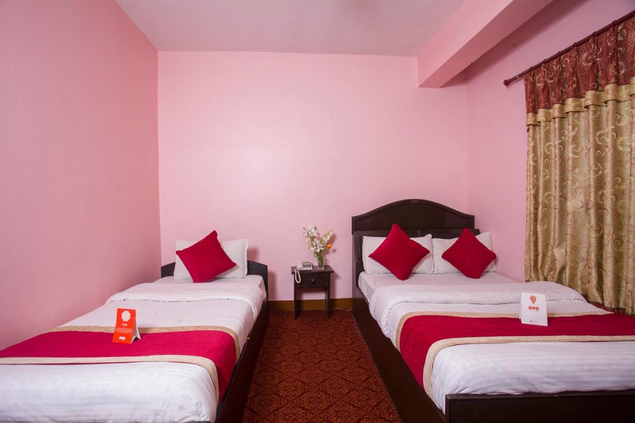 Oyo 161 Ram Janaki Hotel Катманду Екстериор снимка