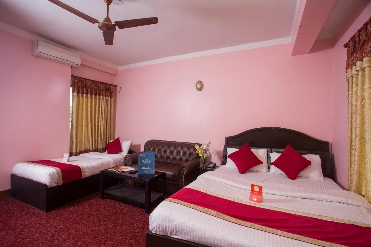 Oyo 161 Ram Janaki Hotel Катманду Екстериор снимка