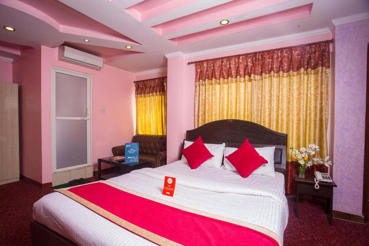 Oyo 161 Ram Janaki Hotel Катманду Екстериор снимка